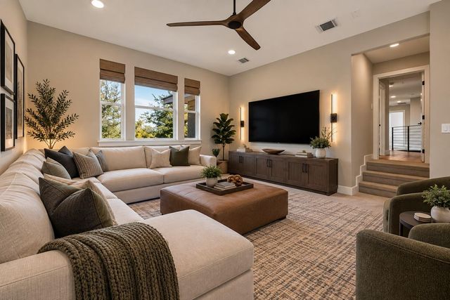 4 Mayleaf CV, The Hills, TX 78738