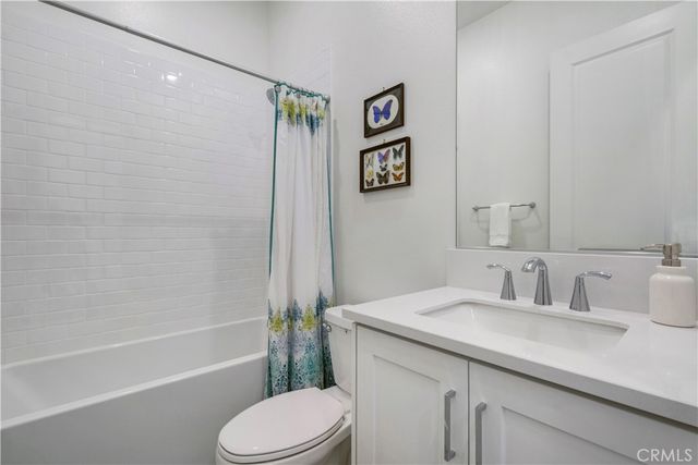 842 Sunrise Road, Rancho Mission Viejo, CA 92694