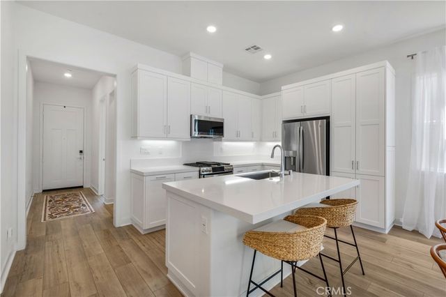 842 Sunrise Road, Rancho Mission Viejo, CA 92694