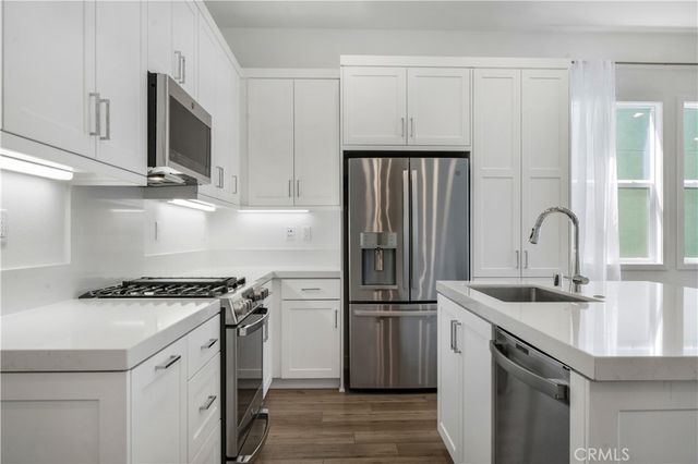 842 Sunrise Road, Rancho Mission Viejo, CA 92694