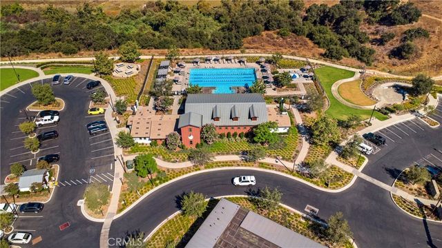 842 Sunrise Road, Rancho Mission Viejo, CA 92694