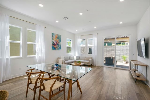 842 Sunrise Road, Rancho Mission Viejo, CA 92694