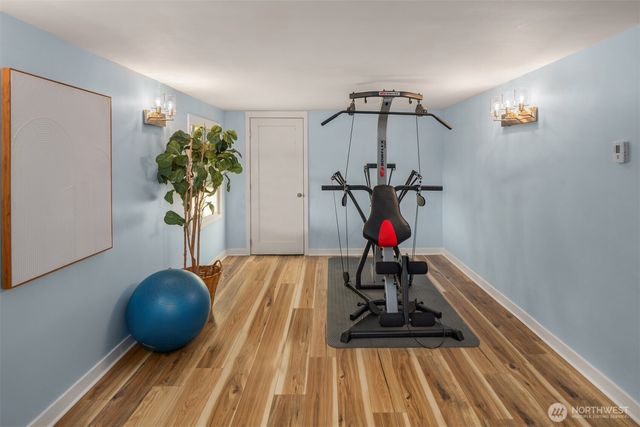 4117 43rd Avenue NE, Seattle, WA 98105