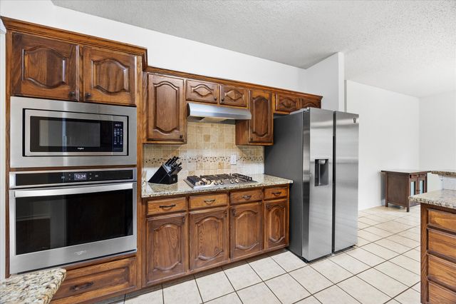 2118 Twin Creek Lane, Rockwall, TX 75087