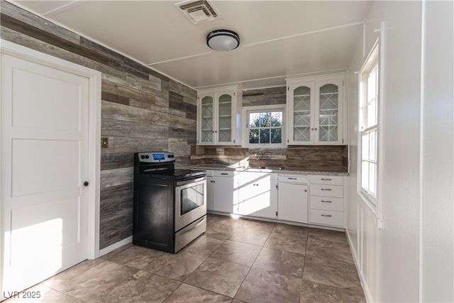 616 6th Street, Boulder City, NV 89005