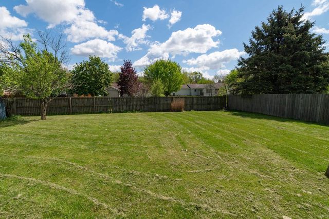 1008 Colonial Manor Drive, Goshen, IN 46526