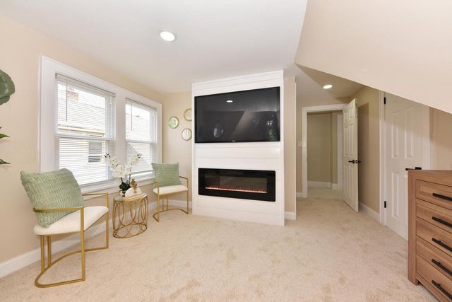 4306 N 21st STREET, Milwaukee, WI 53209