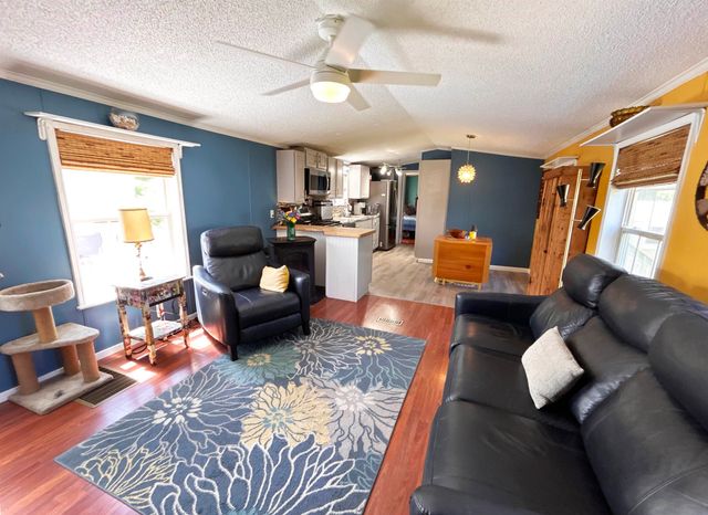50 Hilton Avenue, Exeter, NH 03833