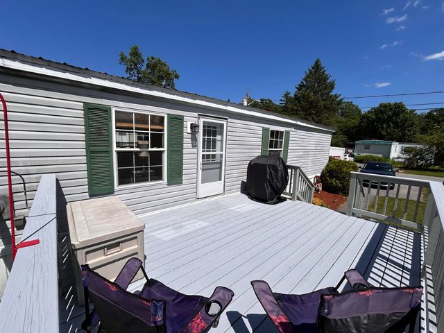 50 Hilton Avenue, Exeter, NH 03833