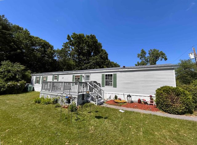 50 Hilton Avenue, Exeter, NH 03833