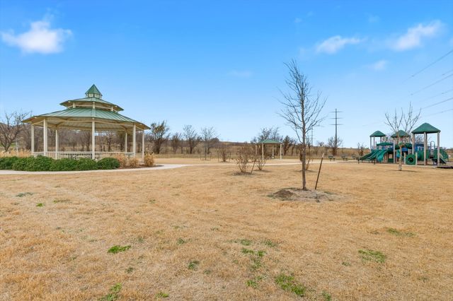 107 Bandana Circle, Newark, TX 76071