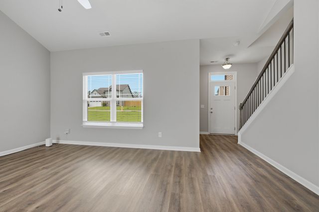 110 Bell Cir, White Bluff, TN 37187