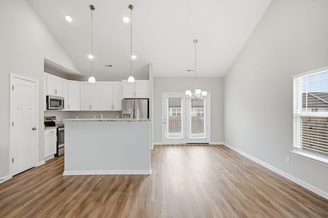 110 Bell Cir, White Bluff, TN 37187