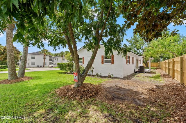 222 7TH Street S, Jacksonville Beach, FL 32250