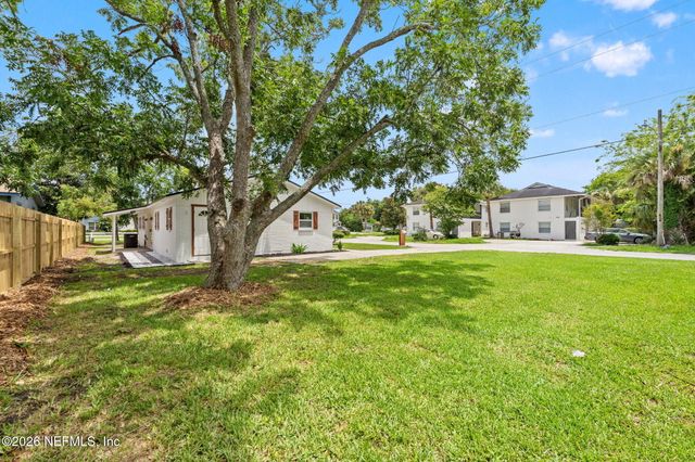 222 7TH Street S, Jacksonville Beach, FL 32250