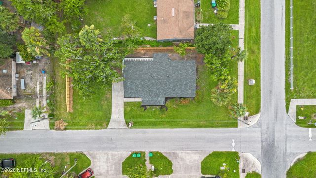 222 7TH Street S, Jacksonville Beach, FL 32250