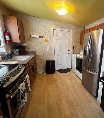 977 Avenue G, Norfolk, VA 23513