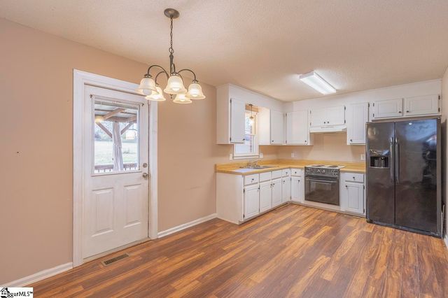 1118 Gilreath Road, Anderson, SC 29621