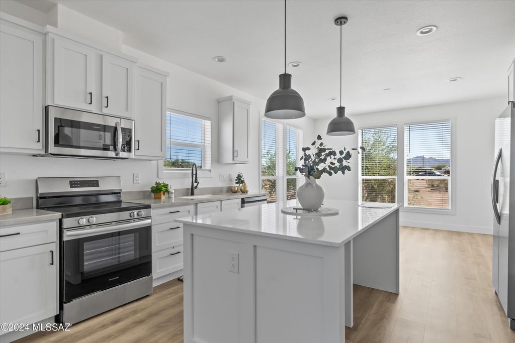 12490 W Picture Rocks Road, Tucson, AZ 85743