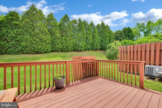 526 LANTERN GREEN WAY, Orwigsburg, PA 17961