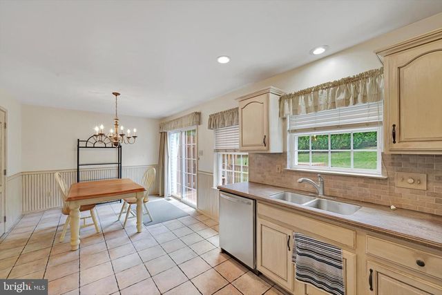 526 LANTERN GREEN WAY, Orwigsburg, PA 17961