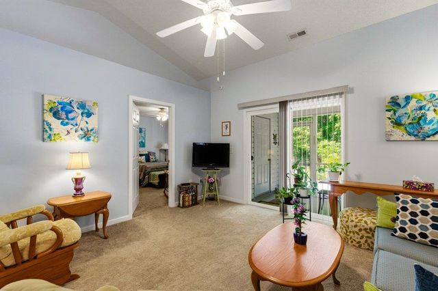 200 Country Manor Dr Unit B, Conway, SC 29526