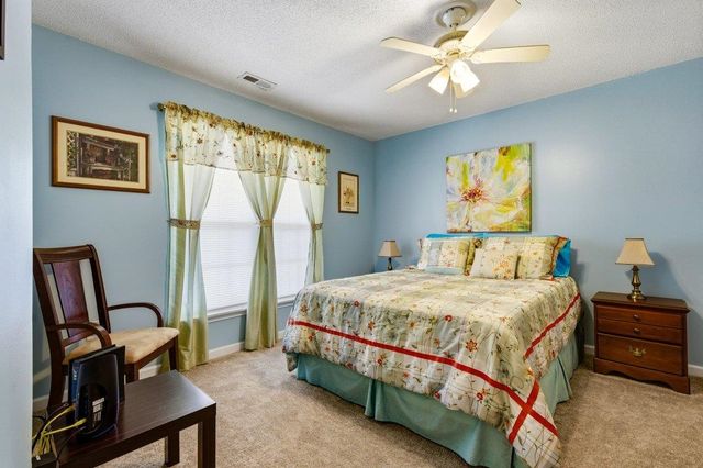 200 Country Manor Dr Unit B, Conway, SC 29526