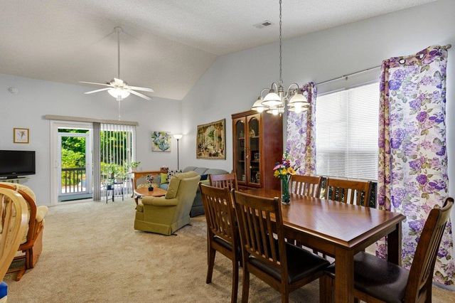 200 Country Manor Dr Unit B, Conway, SC 29526