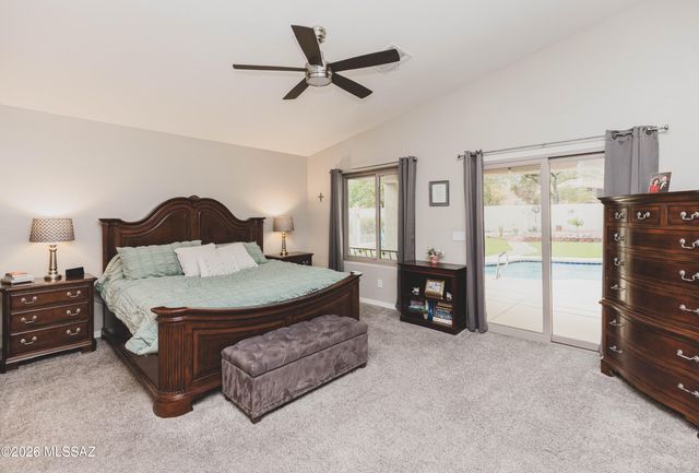 6707 W Calle Valerio, Tucson, AZ 85743