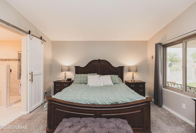 6707 W Calle Valerio, Tucson, AZ 85743