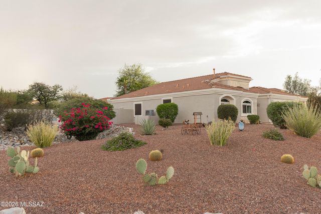 6707 W Calle Valerio, Tucson, AZ 85743
