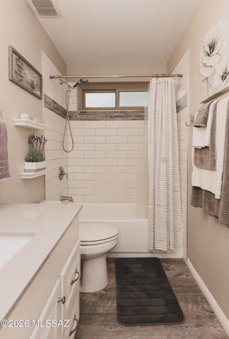 6707 W Calle Valerio, Tucson, AZ 85743