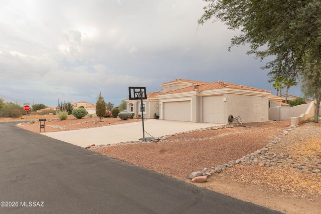 6707 W Calle Valerio, Tucson, AZ 85743