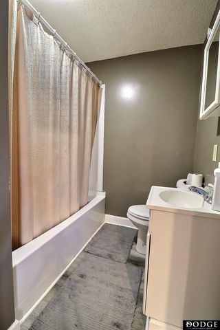 300 E 12th Street, Fremont, NE 68025