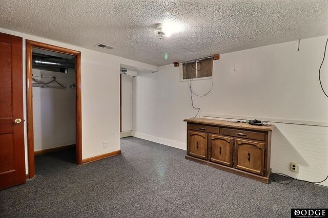 300 E 12th Street, Fremont, NE 68025