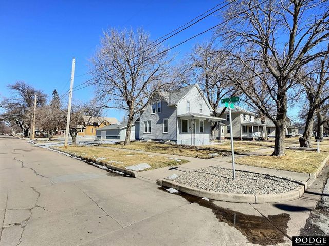300 E 12th Street, Fremont, NE 68025