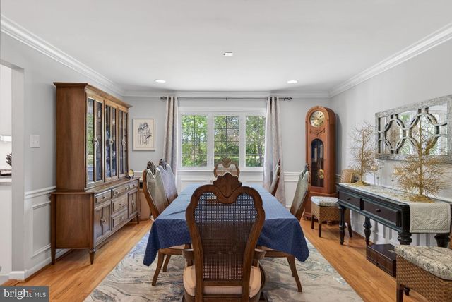 33 ERINDALE DR, Marlton, NJ 08053