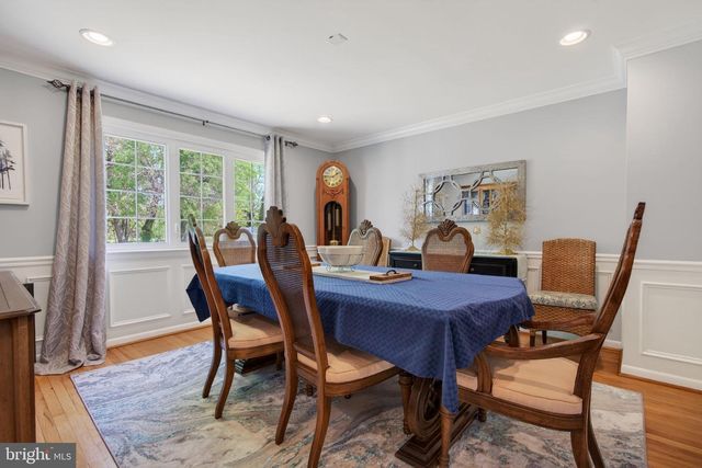 33 ERINDALE DR, Marlton, NJ 08053