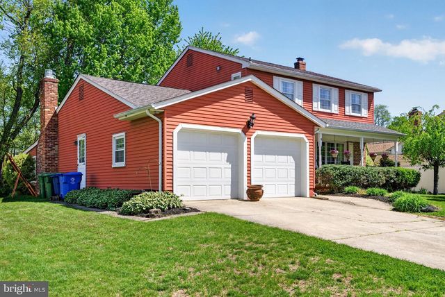 33 ERINDALE DR, Marlton, NJ 08053