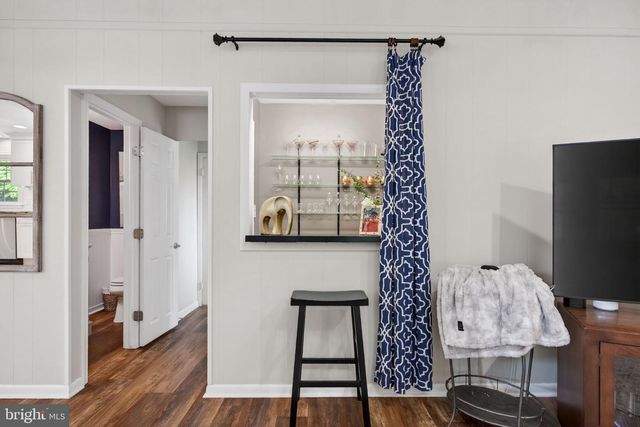 33 ERINDALE DR, Marlton, NJ 08053