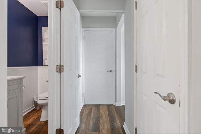 33 ERINDALE DR, Marlton, NJ 08053