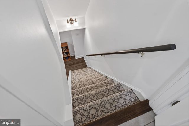 33 ERINDALE DR, Marlton, NJ 08053