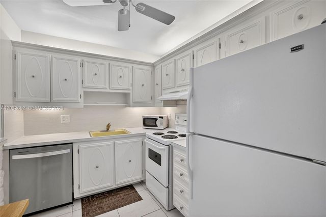 257 S Cypress Rd 436, Pompano Beach, FL 33060