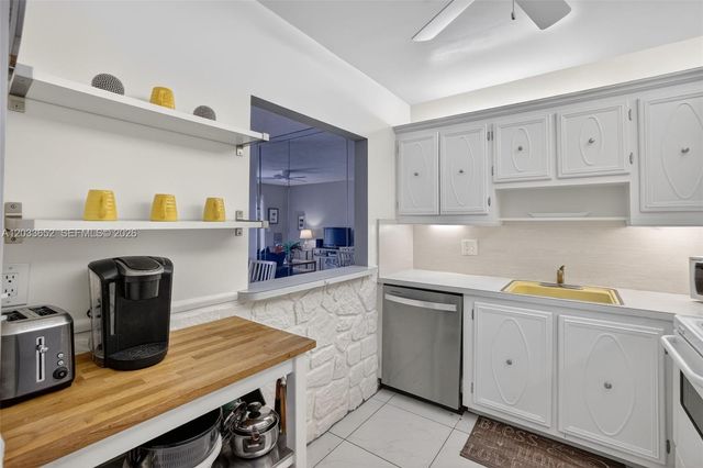 257 S Cypress Rd 436, Pompano Beach, FL 33060