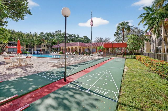 257 S Cypress Rd 436, Pompano Beach, FL 33060