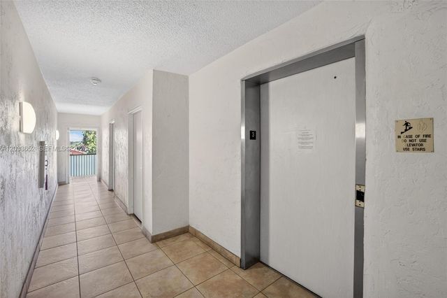 257 S Cypress Rd 436, Pompano Beach, FL 33060