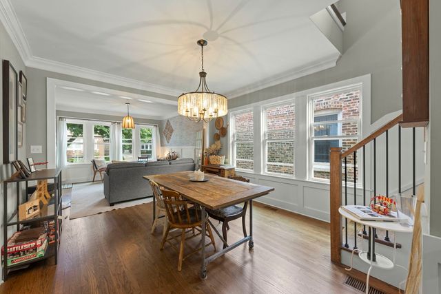 2416 Elmwood Avenue, Berwyn, IL 60402
