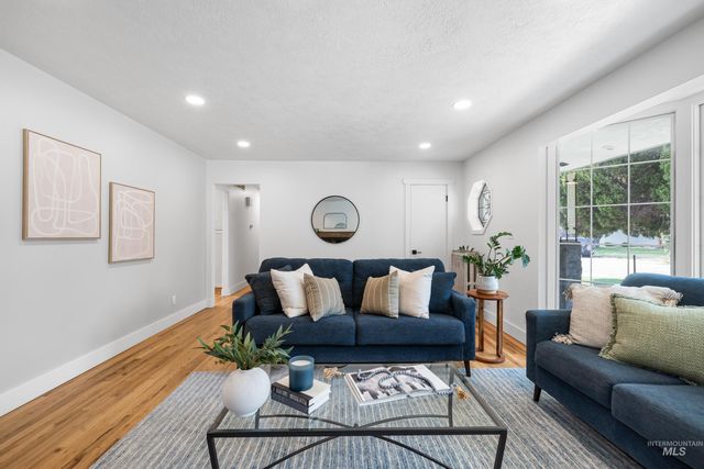 2710 S Augusta Street, Boise, ID 83705