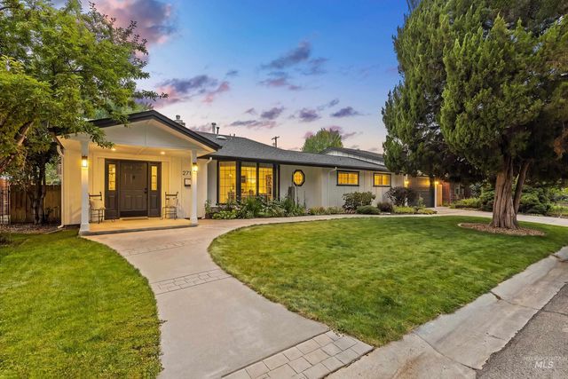 2710 S Augusta Street, Boise, ID 83705