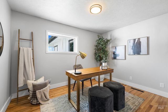 2710 S Augusta Street, Boise, ID 83705